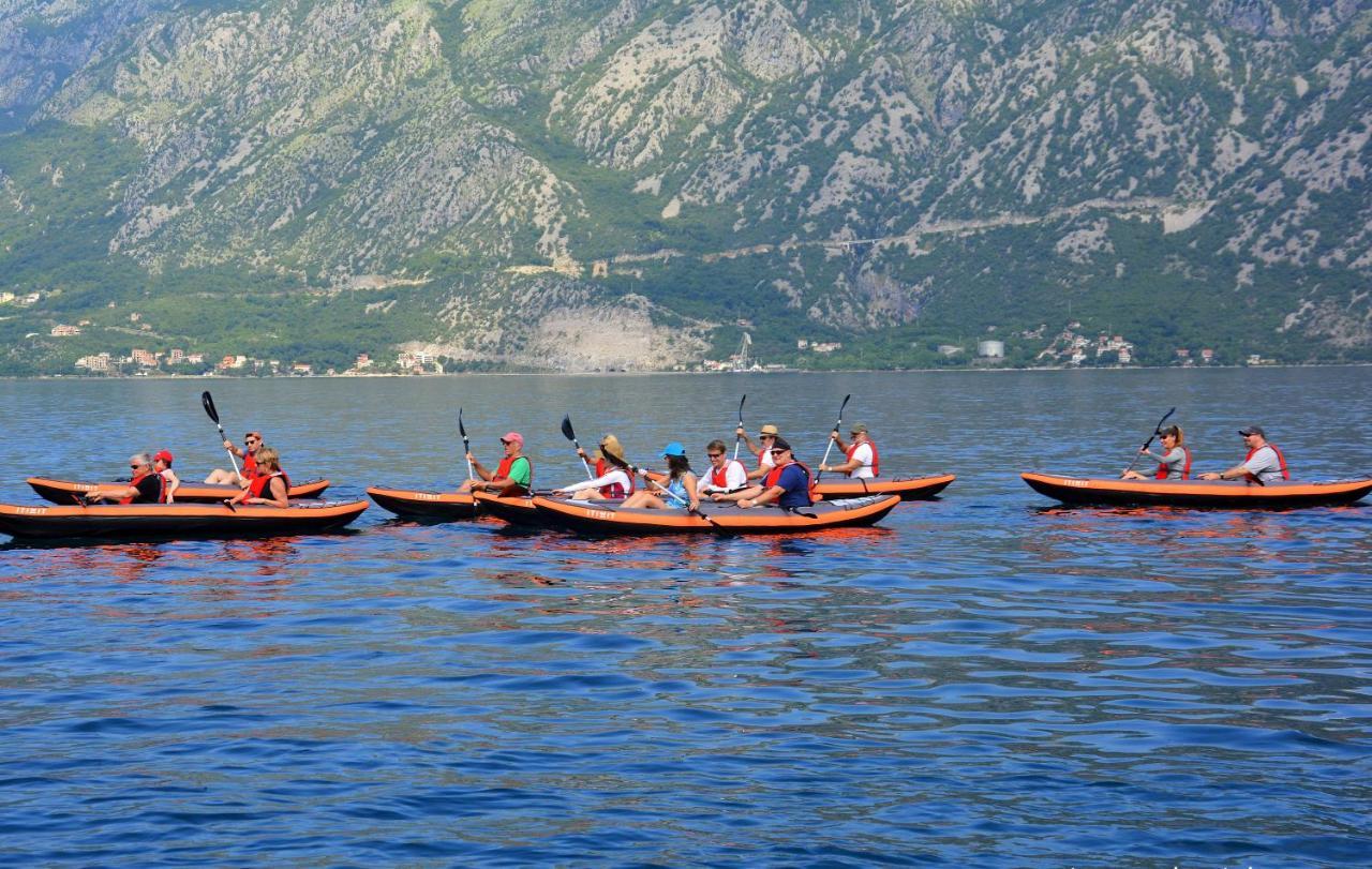 Montenegro Backpackers Home Kotor Buitenkant foto